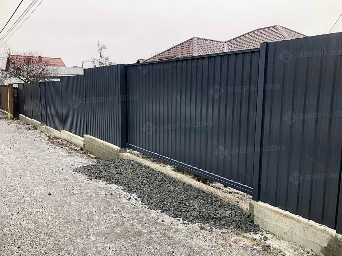 Автоматические откатные ворота с электроприводом  в Донецке (ДНР)